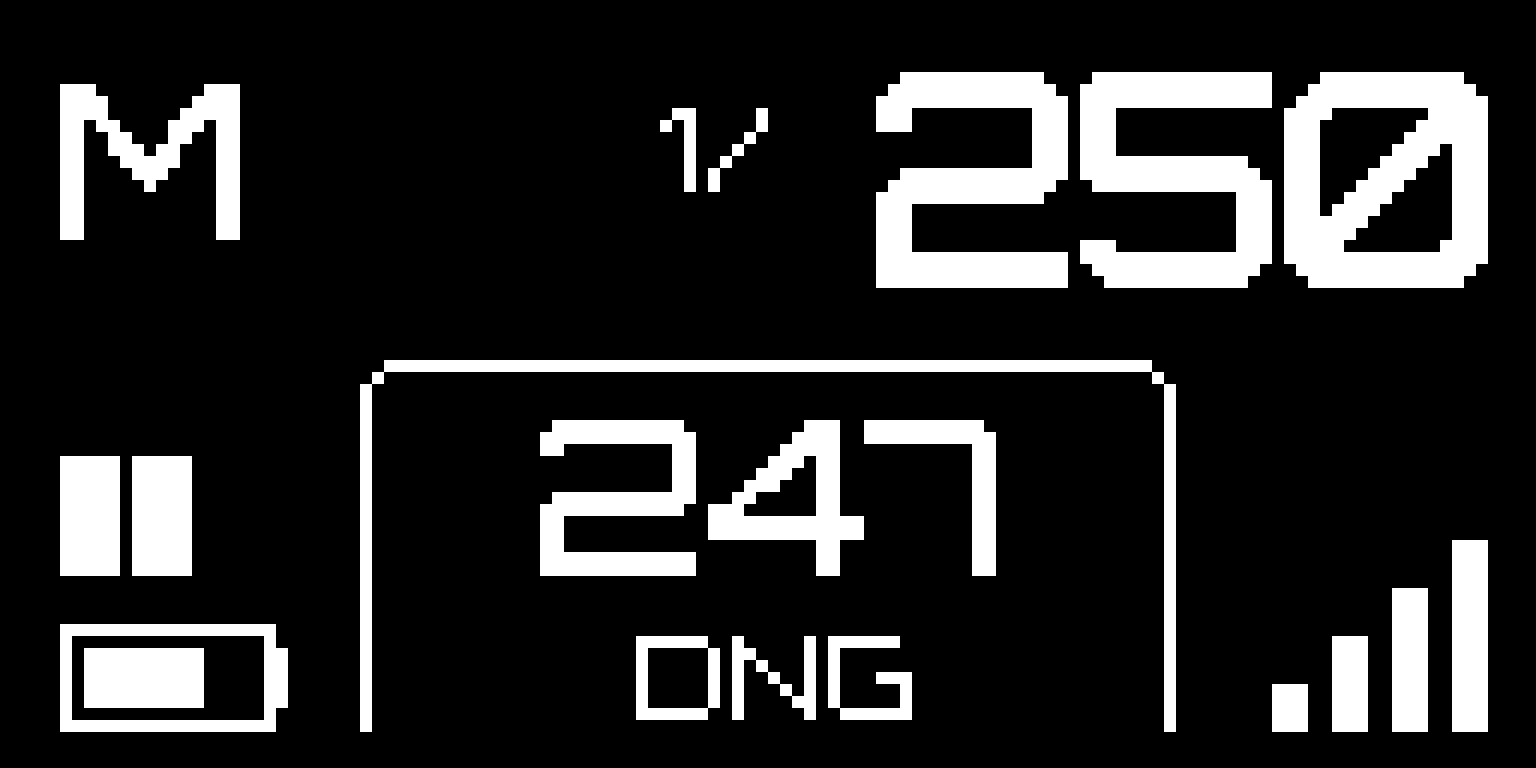 Idle display: compact exposure readout with frames-remaining and indicators.